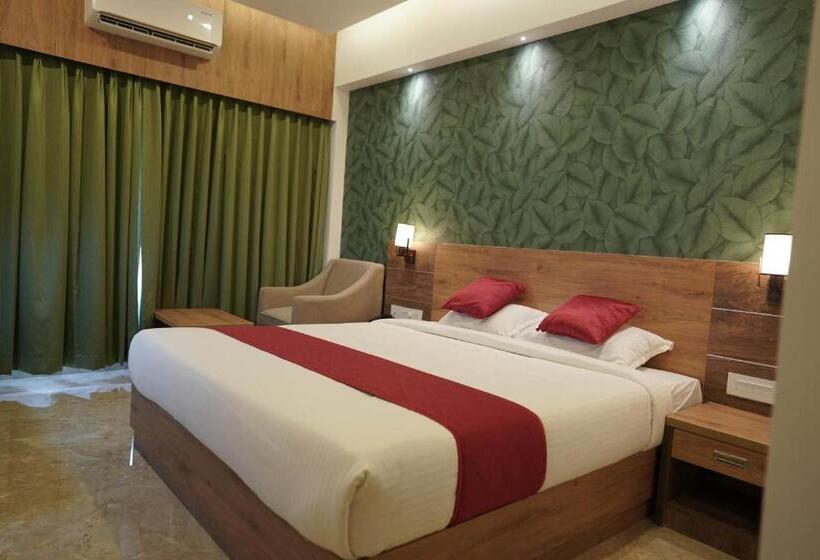 스위트, Vkj Inn Aluva