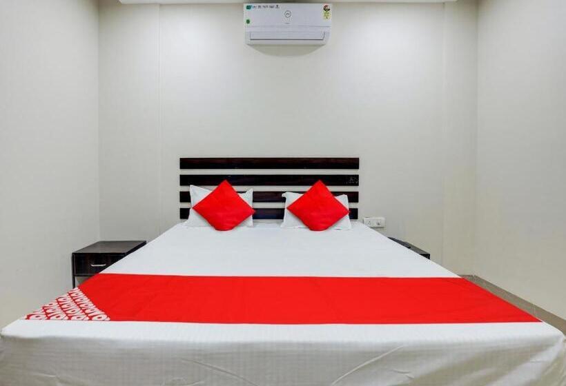 Трехместный Номер Классика, Oyo Hotel Deepali Inn