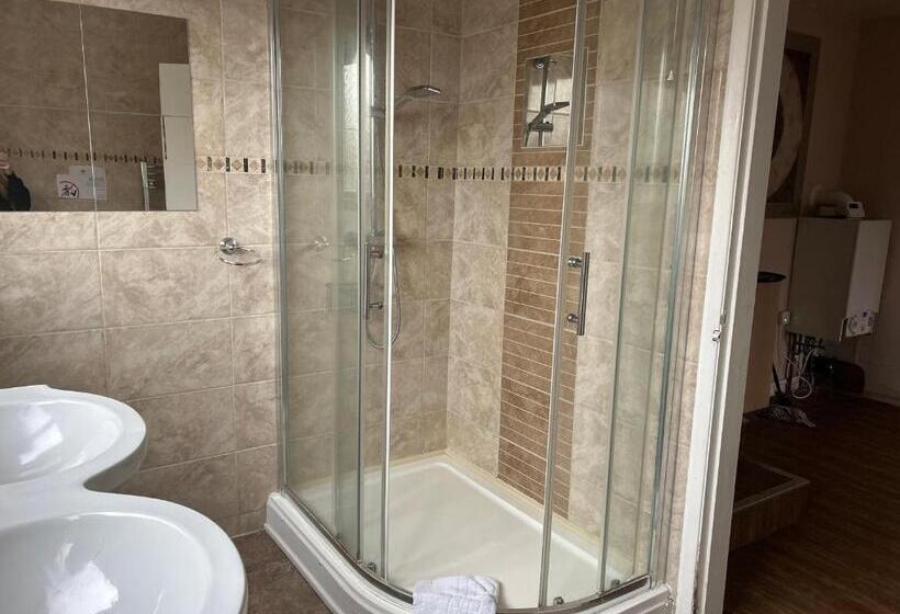 Family Suite, Guest Suite At The Grand