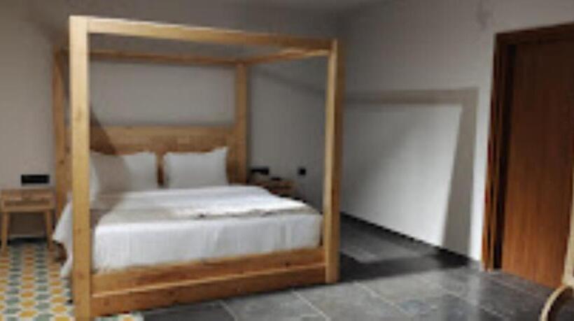 Люкс Повышенной Комфортности, V Hotels And Resorts Kotha Peta Rural