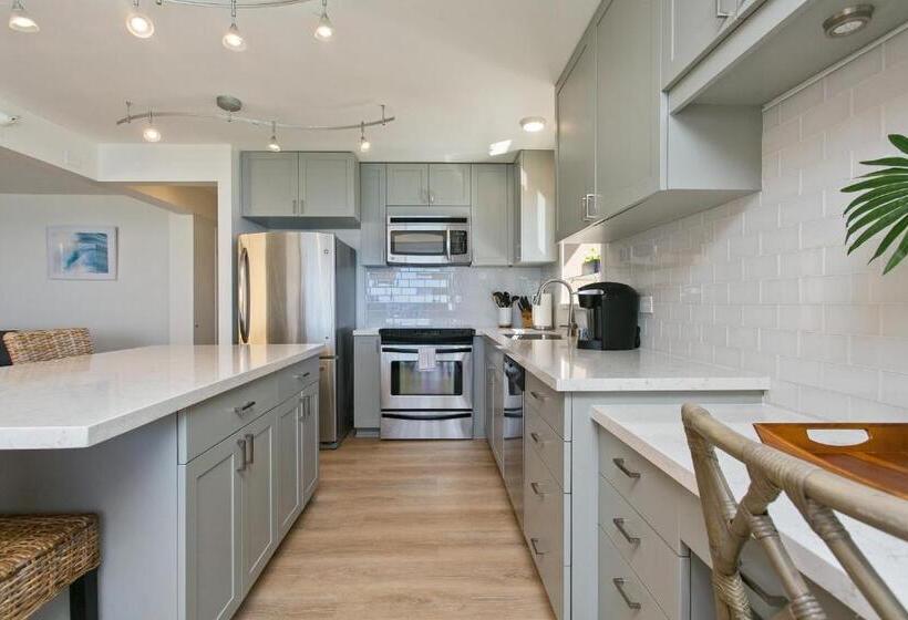침실 1개 바다 전망 아파트, High Floor Luxury Oceanfront At Waikiki Beach Tower