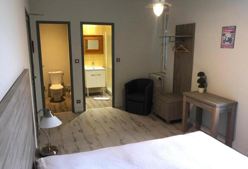 Номер Стандарт, Auberge Du Canal