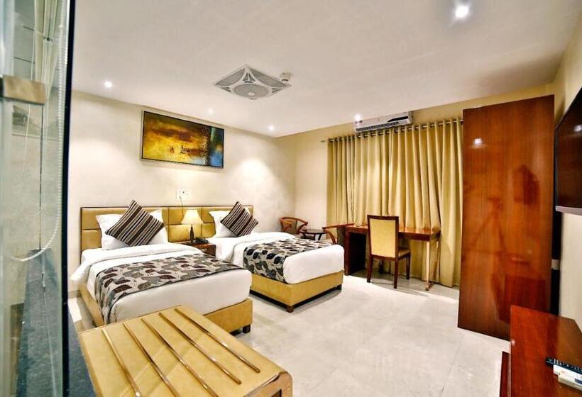 豪华房间, Kings Heritage Surat
