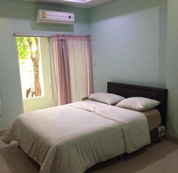 Номер Стандарт, โรงแรมบ้านสุวรรณา Baansuwanna