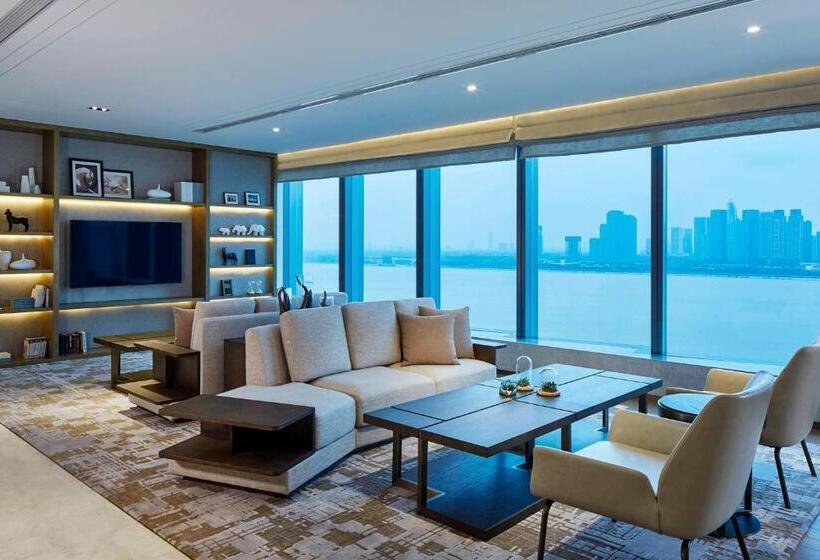 キングサイズベッドのエクゼクティブルーム, Hangzhou Marriott Hotel Qianjiang