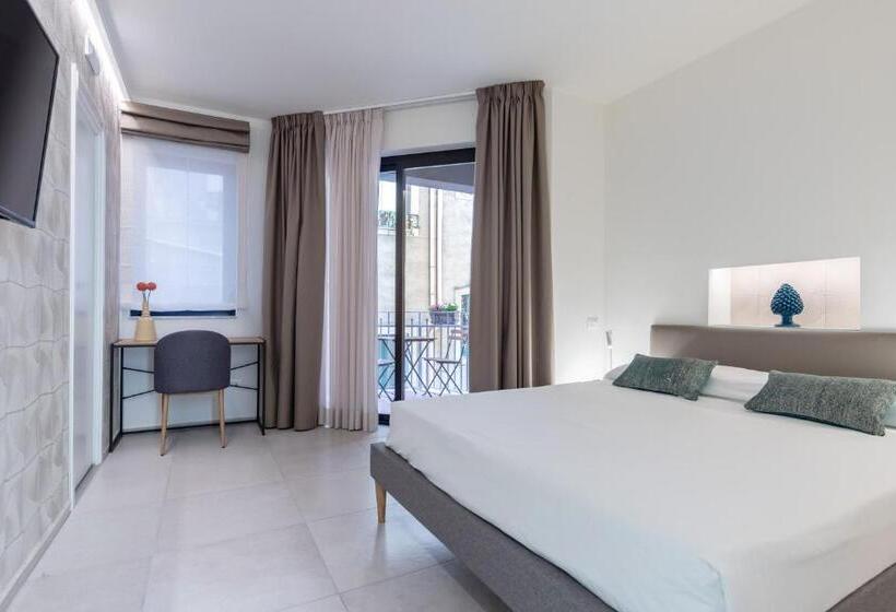带阳台的豪华间, Taormina Town   Guesthouse Sicily