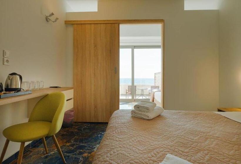 Семейный Номер Superior Вид на Море, Ninos Grand Beach Resort