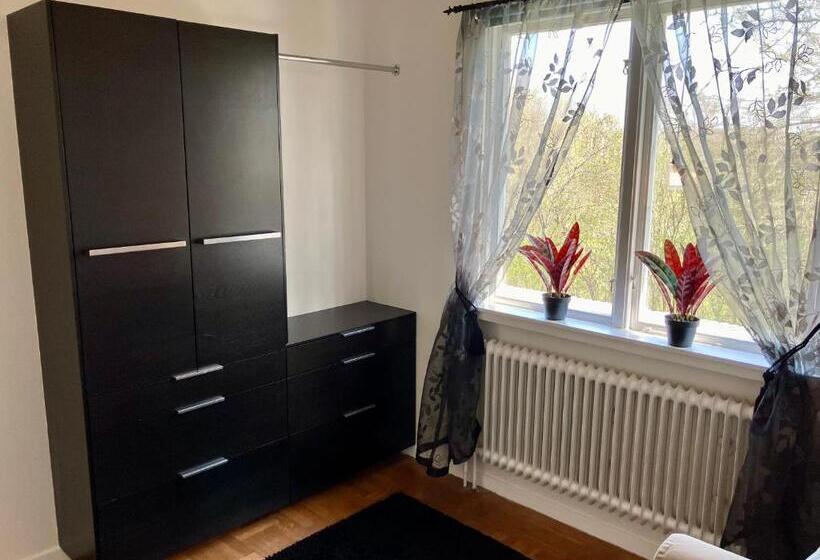 带3个卧室的别墅, Lidhem Herrgård. Bed & Breakfast Och Mindre Lägenheter