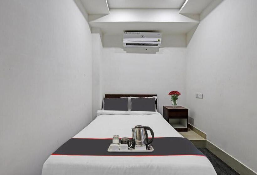 标准间, O Lakhi Guest House