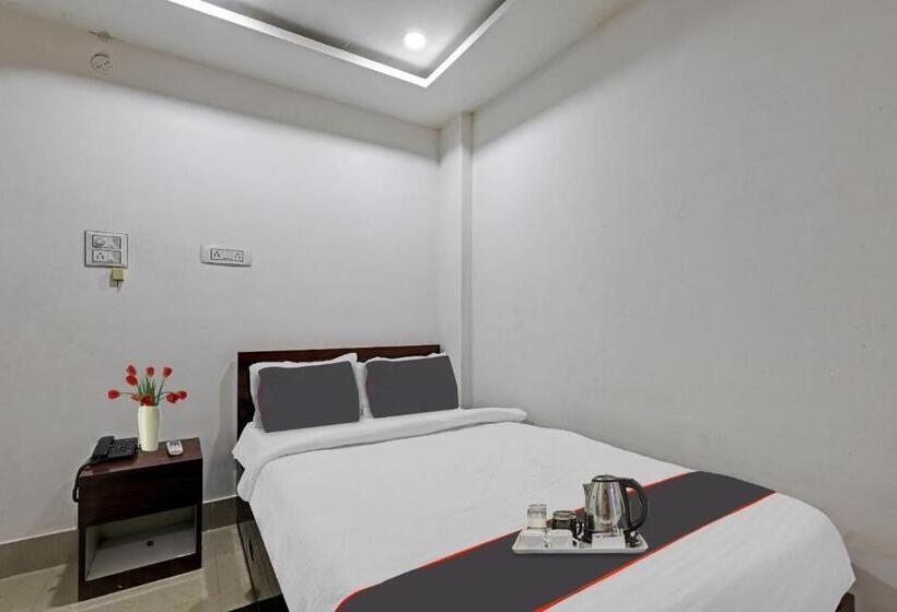 标准间, O Lakhi Guest House