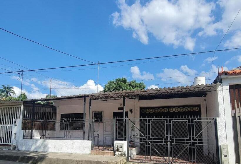 Четырехместный Номер Классик, El Cacique Villeta