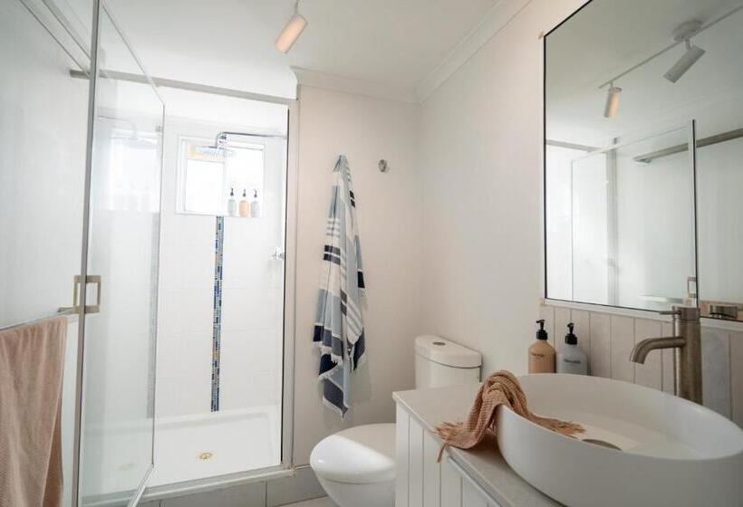 Студия Стандарт Вид на Море, Indulge Beachfront At Dolphin Heads Resort   Lousha Bach