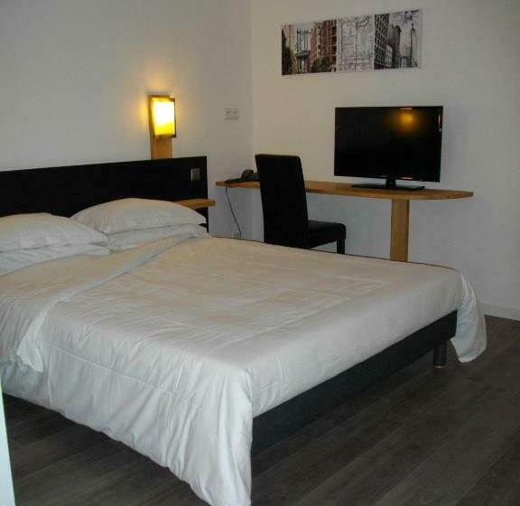 Студия Стандарт, Appart Hotel Residella House Room & Kitchen Avignon Le Pontet