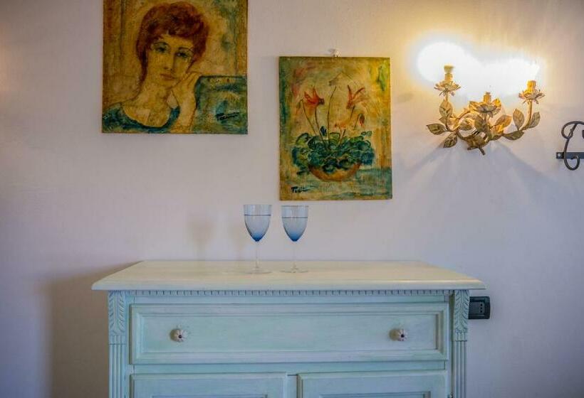 Standard Studio, Residence Oasi