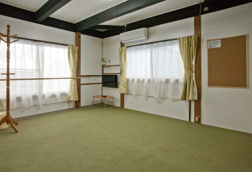 Номер Стандарт Совместная Ванная, Dormitory Sandanya Guest House