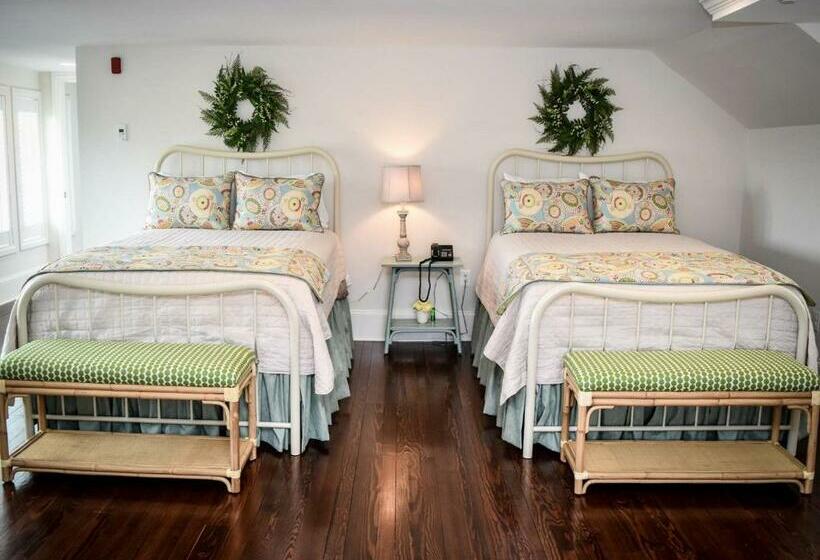 Номер Deluxe, Inn At Evergreen