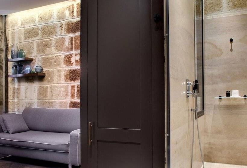 سوییت جونیور, Boutique Hôtel Des Remparts & Spa