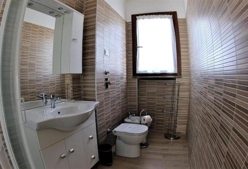 带1个卧室的顶楼公寓, Residenze Italia
