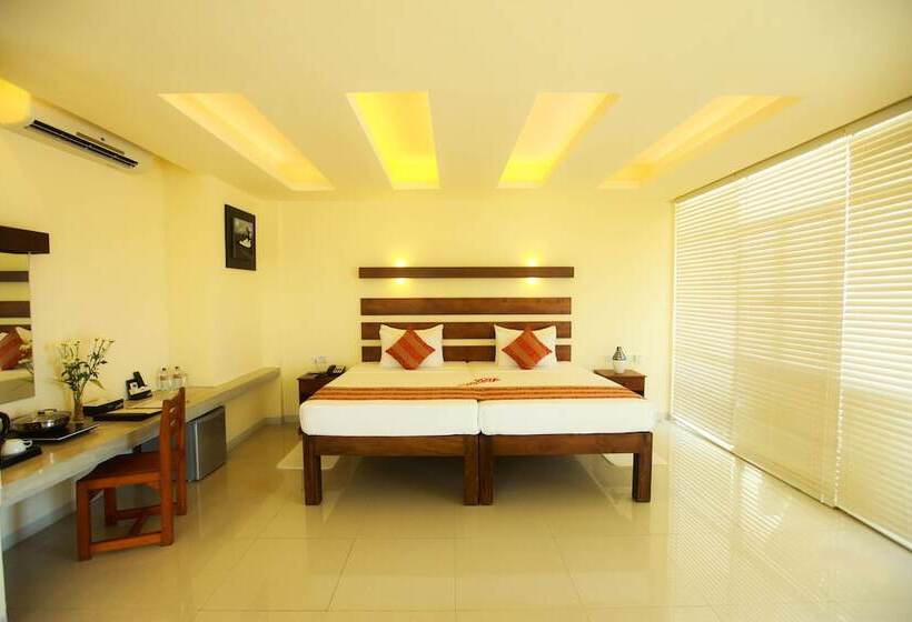 Номер Deluxe Вид на Море, Beacon Beach Hotel Negombo
