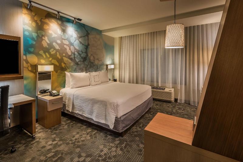 اتاق استاندارد با تخت بزرگ, Courtyard By Marriott Reno Downtown/riverfront