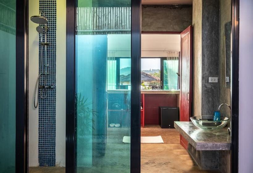 Бунгало Deluxe, The Sanctuary Nam Ngum Beach Resort