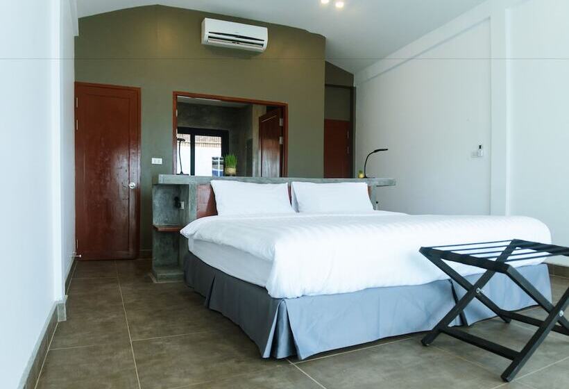 Бунгало Deluxe, The Sanctuary Nam Ngum Beach Resort
