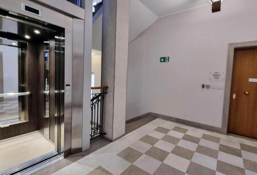 اتاق لوکس, Locanda Al Volo Tommaseo