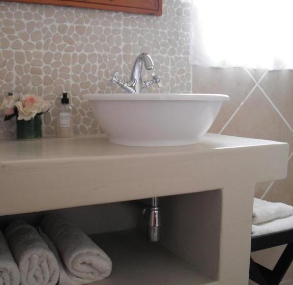 Семейный Номер, The Lighthouse Guesthouse