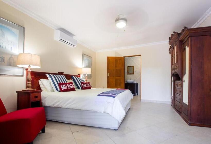 Номер Deluxe Кровать Кинг, Turtle Bay Lodge