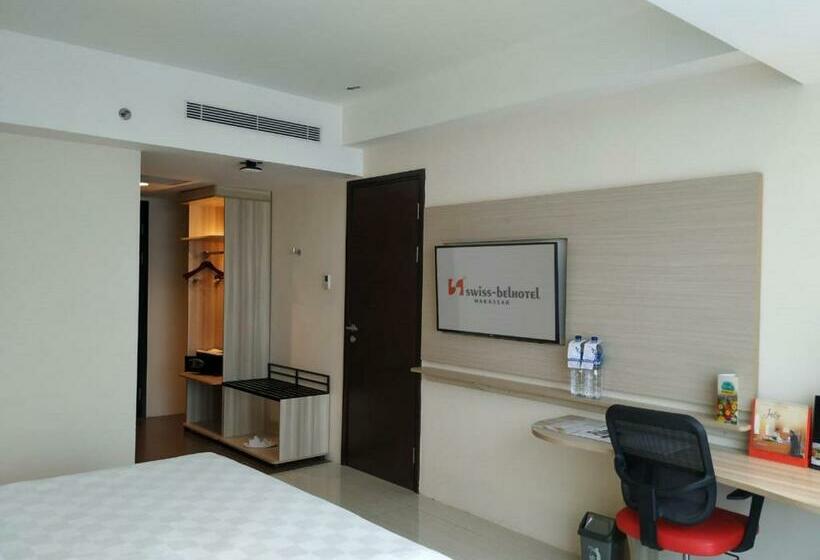 디럭스 룸 바다 전망, Swiss Belhotel Makassar