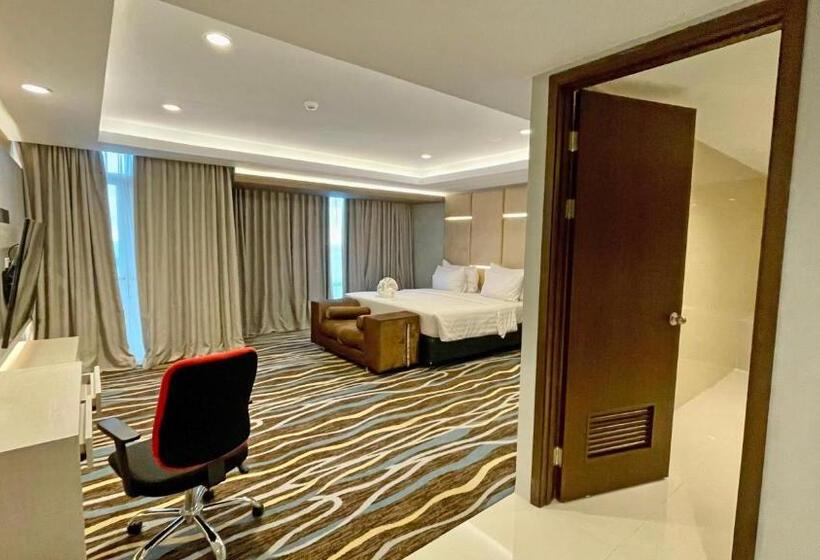 이그제큐티브 스위트, Swiss Belhotel Makassar