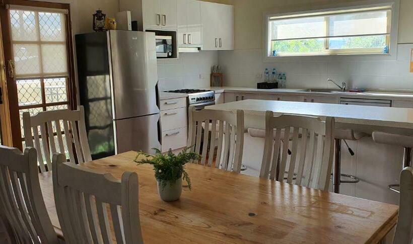 Апартаменты 1 Спальня, Coppers Hill Private Accommodation