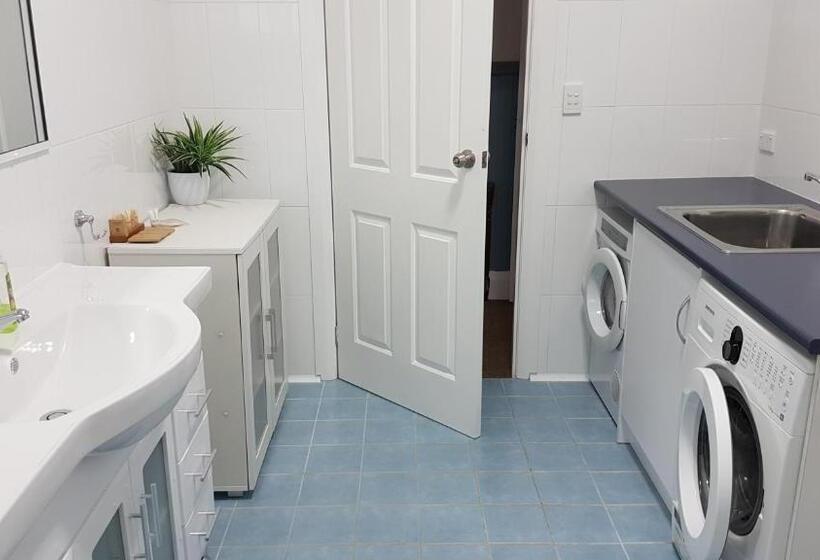 Апартаменты 1 Спальня, Coppers Hill Private Accommodation