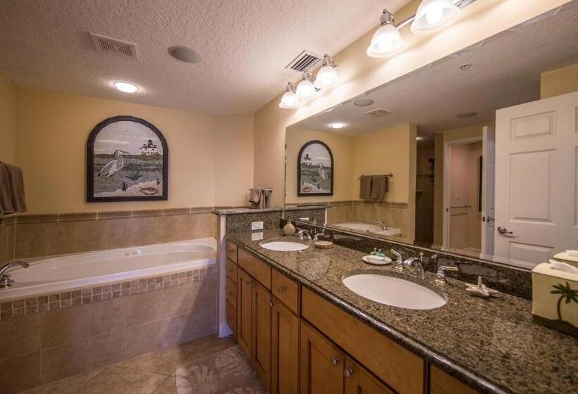 Дом 3 Спальни, Family Friendly   Direct Oceanfront Sanibel 303