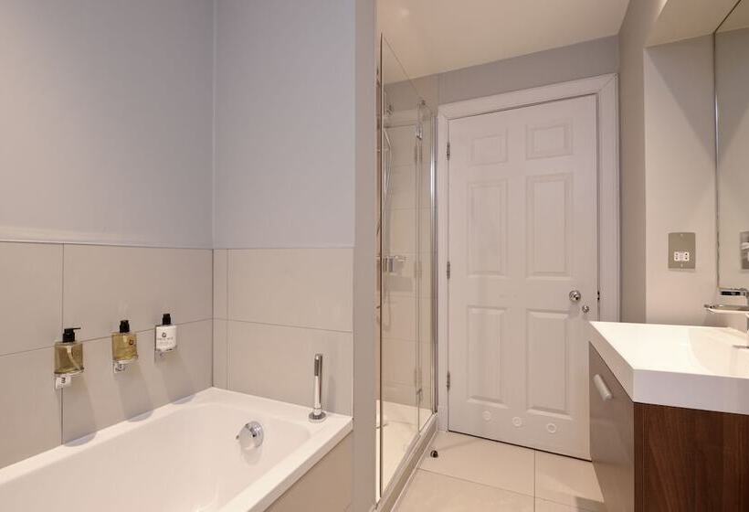 آپارتمان سوپریور 2 خوابه, Destiny Scotland   Hill Street Apartments