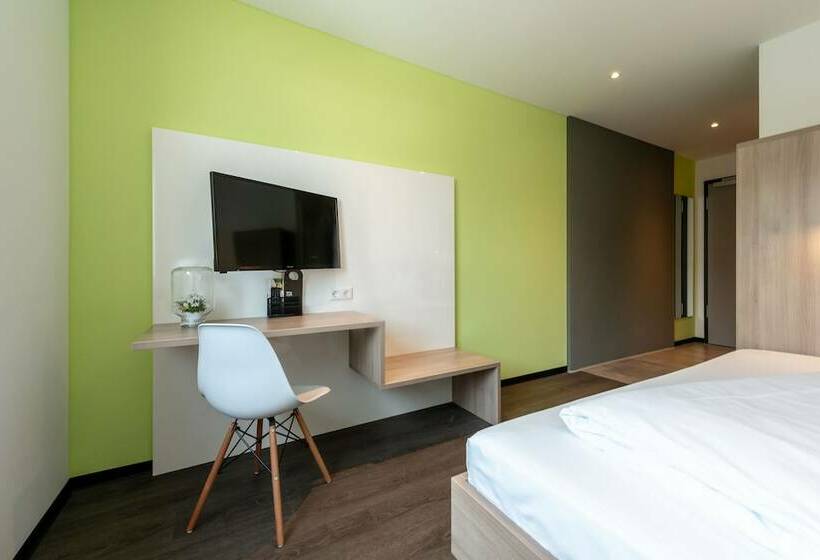 Номер Стандарт Индивидуальный, A2 Hotels Denkendorf   Airport & Messe