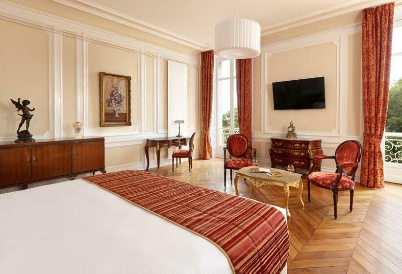 小型豪华套房, Château Saint Michel, The Originals Relais