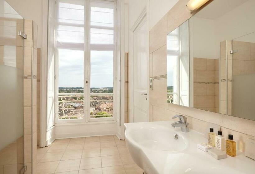 带园景的小型套房, Château Saint Michel, The Originals Relais