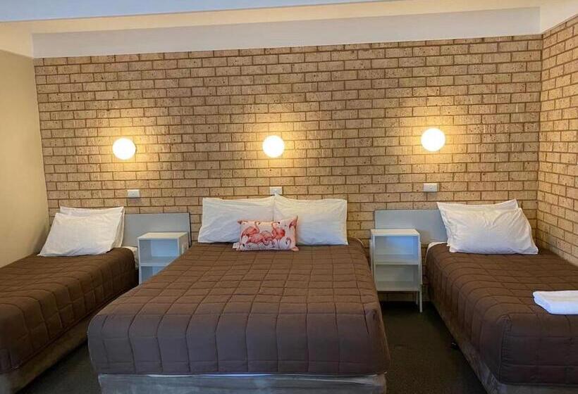 수피리어 패밀리 룸, Apollo Motel Parkes