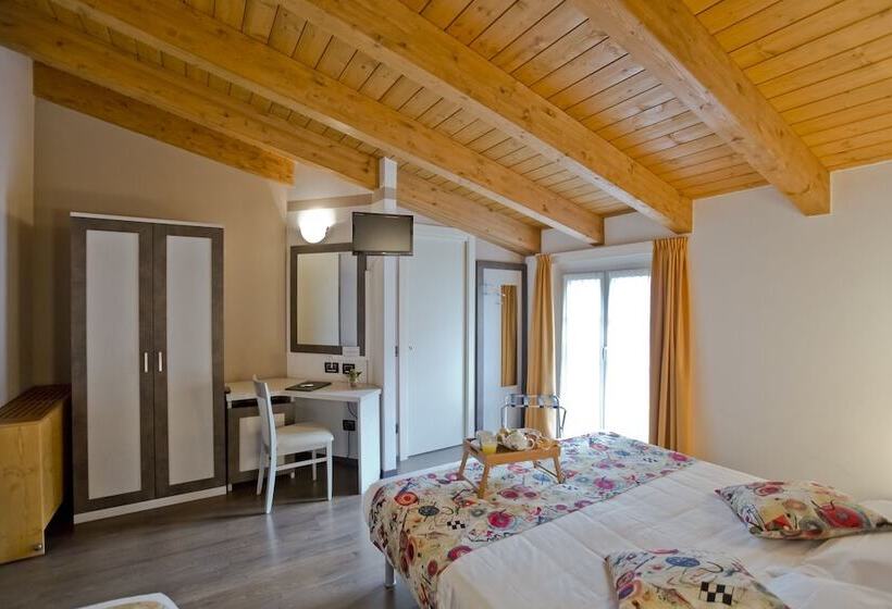 Номер Superior, Lago Di Como