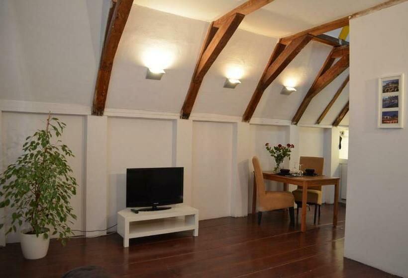 Номер Стандарт Совместная Ванная, Rembrandtplein Bed & Breakfast