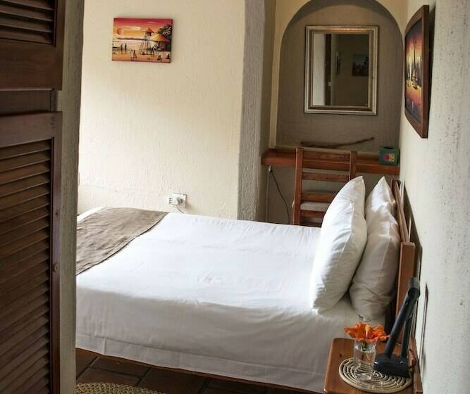 חדר סטנדרט, Beachcomber Bay Guest House In South Africa