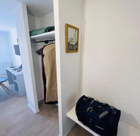 Номер Стандарт, Hôtel Le Forestia