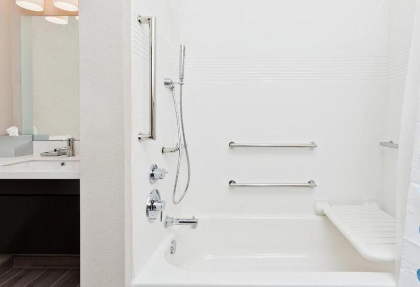Люкс Кровать Квин, Towneplace Suites Dothan