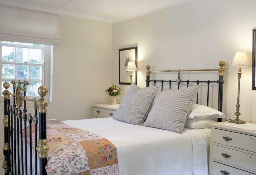 Люкс, Prince Albert Country Stay
