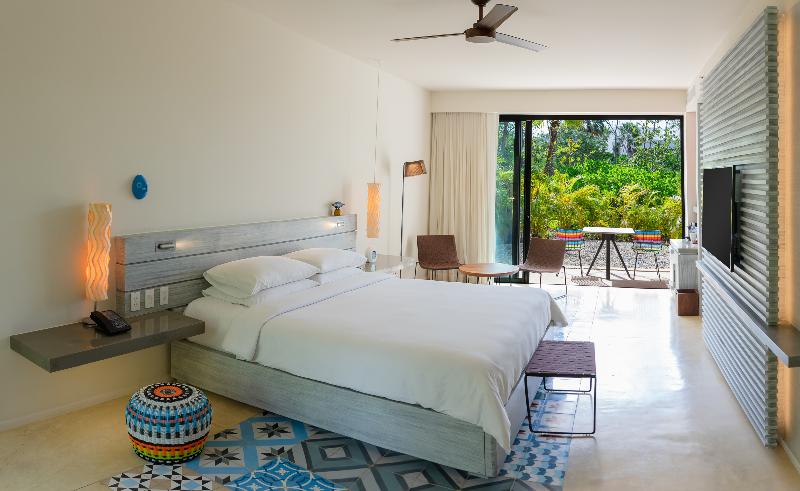 带大床的标准间, Andaz Mayakoba Resort Riviera Maya, By Hyatt