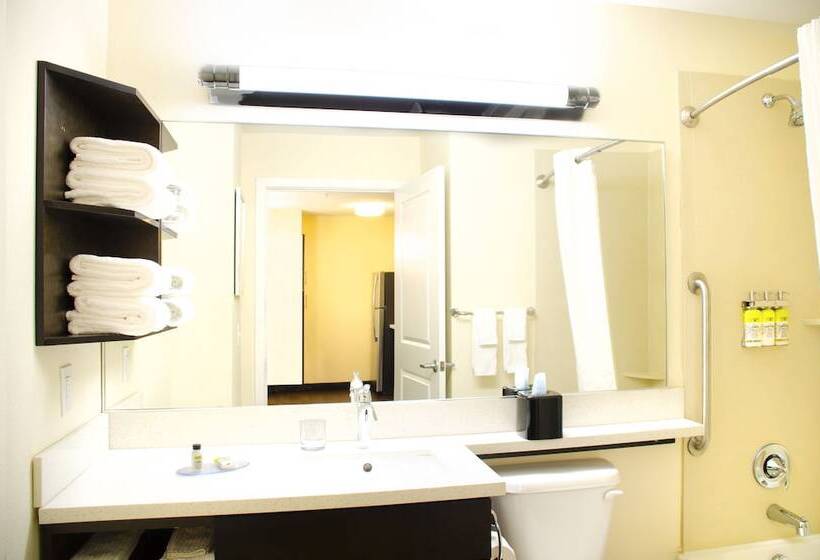 套房, Candlewood Suites York, An Ihg