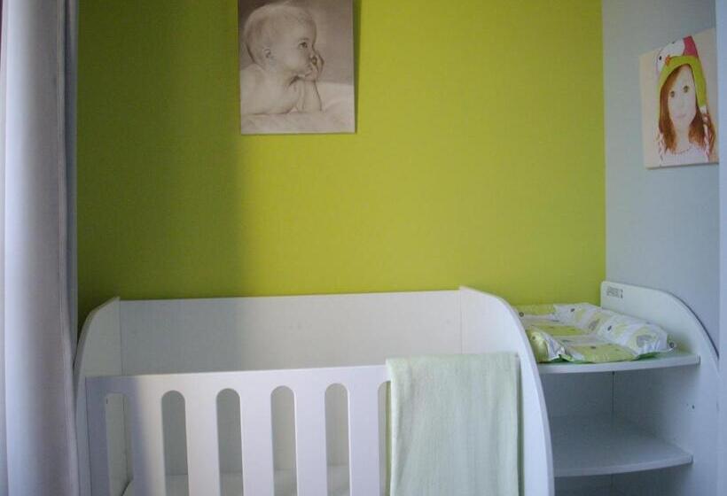 Номер Стандарт, Hôtel Le Saint Martin
