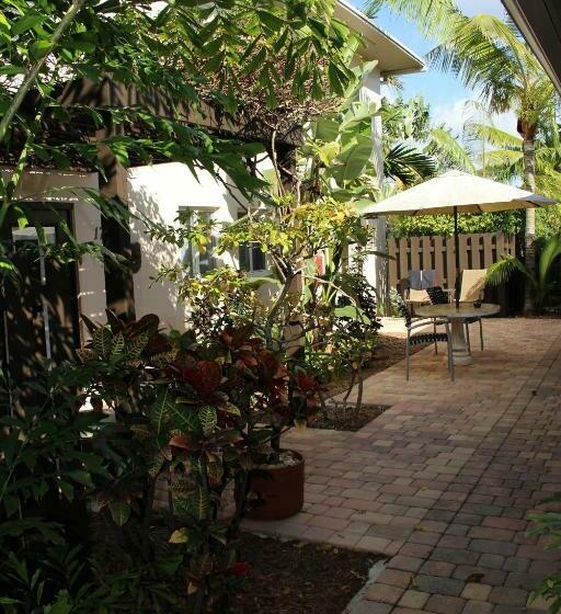 Номер Стандарт, The Cabanas Guesthouse & Spa   Gay Resort Catering To Gay Men