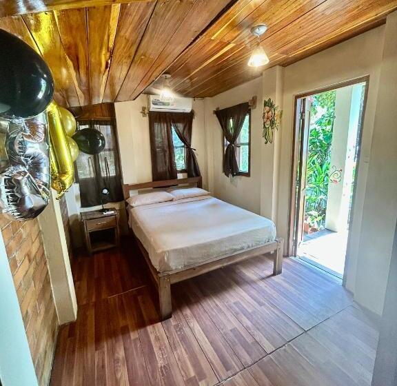 Номер Стандарт Вид на Сад, The Sea Garden House